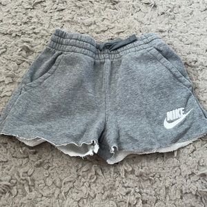 nike shorts